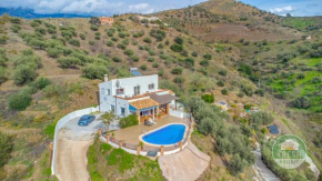 Casa de la Luz - lovely family villa, Arenas